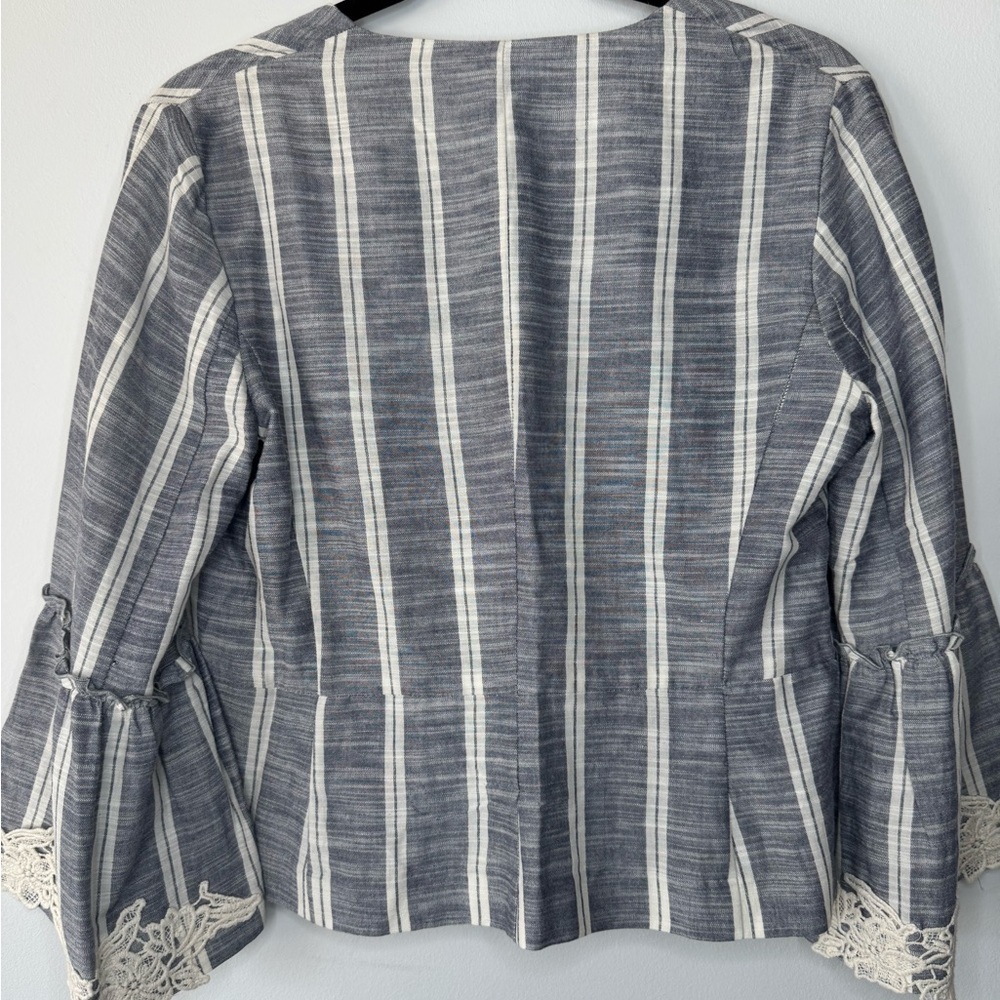 ZARA Basic Striped Bell Sleeve Jacket – Size M - Picture 11 of 16